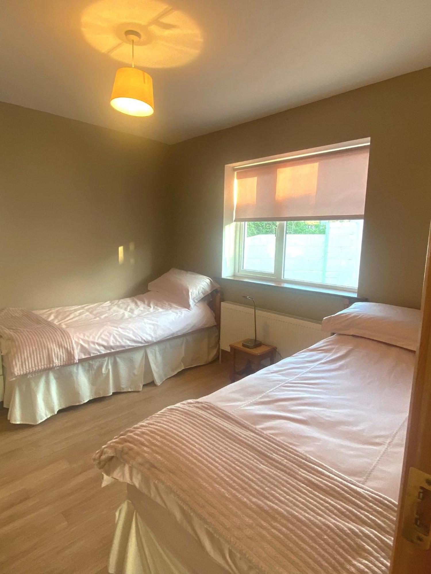 Kilmore Beach Apartment Tralee Exterior foto